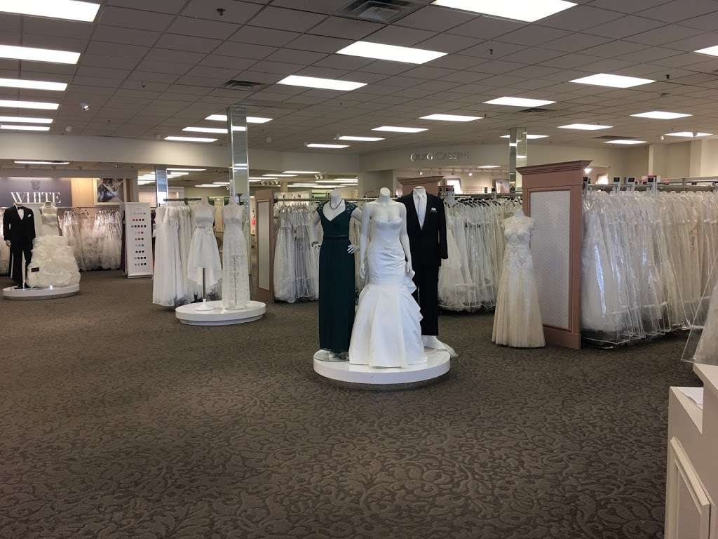 Davids Bridal | 6320 Ritchie Hwy, Baltimore, MD 21061 | Phone: (410) 789-7308