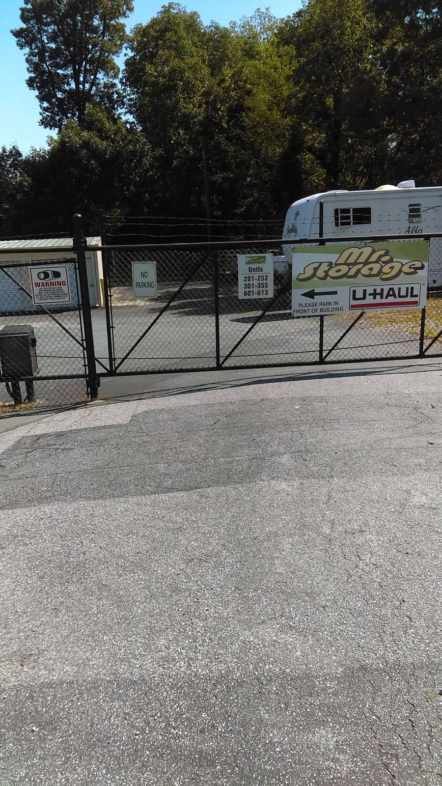 Mr.Storage and Uhaul Concord | 195 Davidson Hwy, Concord, NC 28027 | Phone: (704) 786-1019