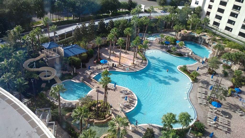 Coconuts Poolside Bar & Grill | 9801 International Dr, Orlando, FL 32819 | Phone: (407) 284-1234