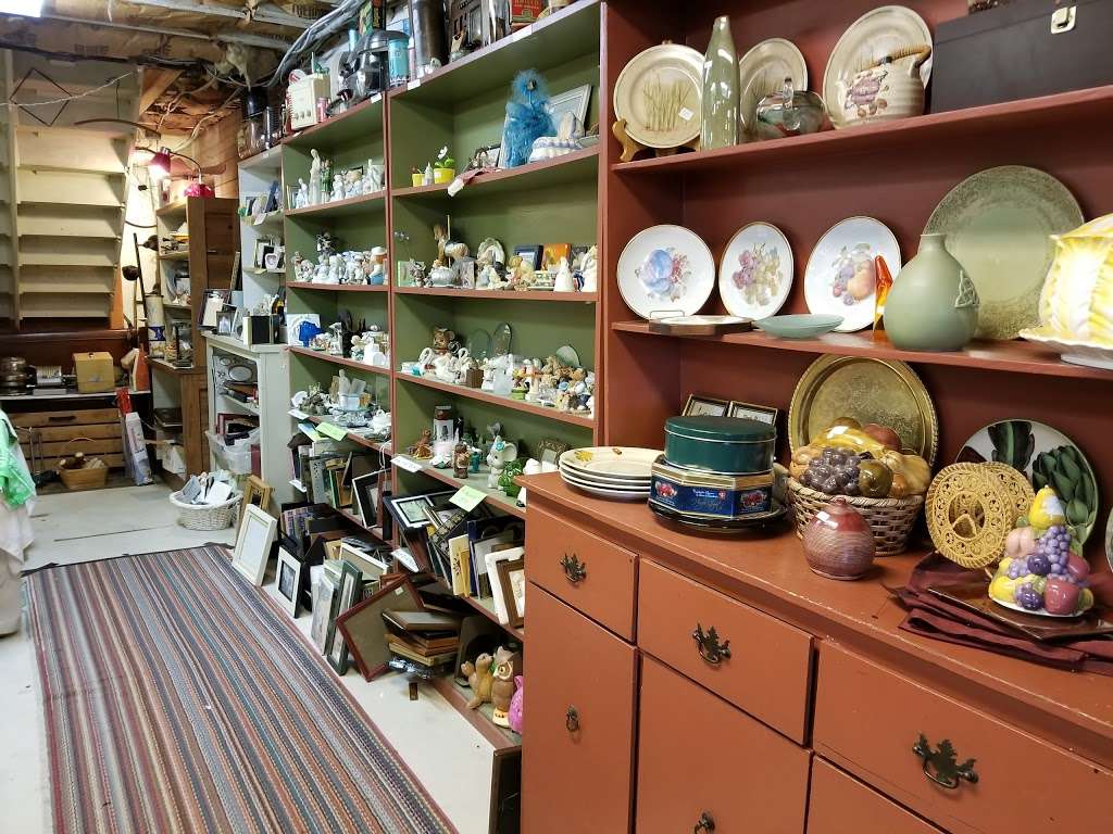 Bryn Athyn Thrift Shop | 510 Tomlinson Rd, Huntingdon Valley, PA 19006, USA | Phone: (215) 947-7646