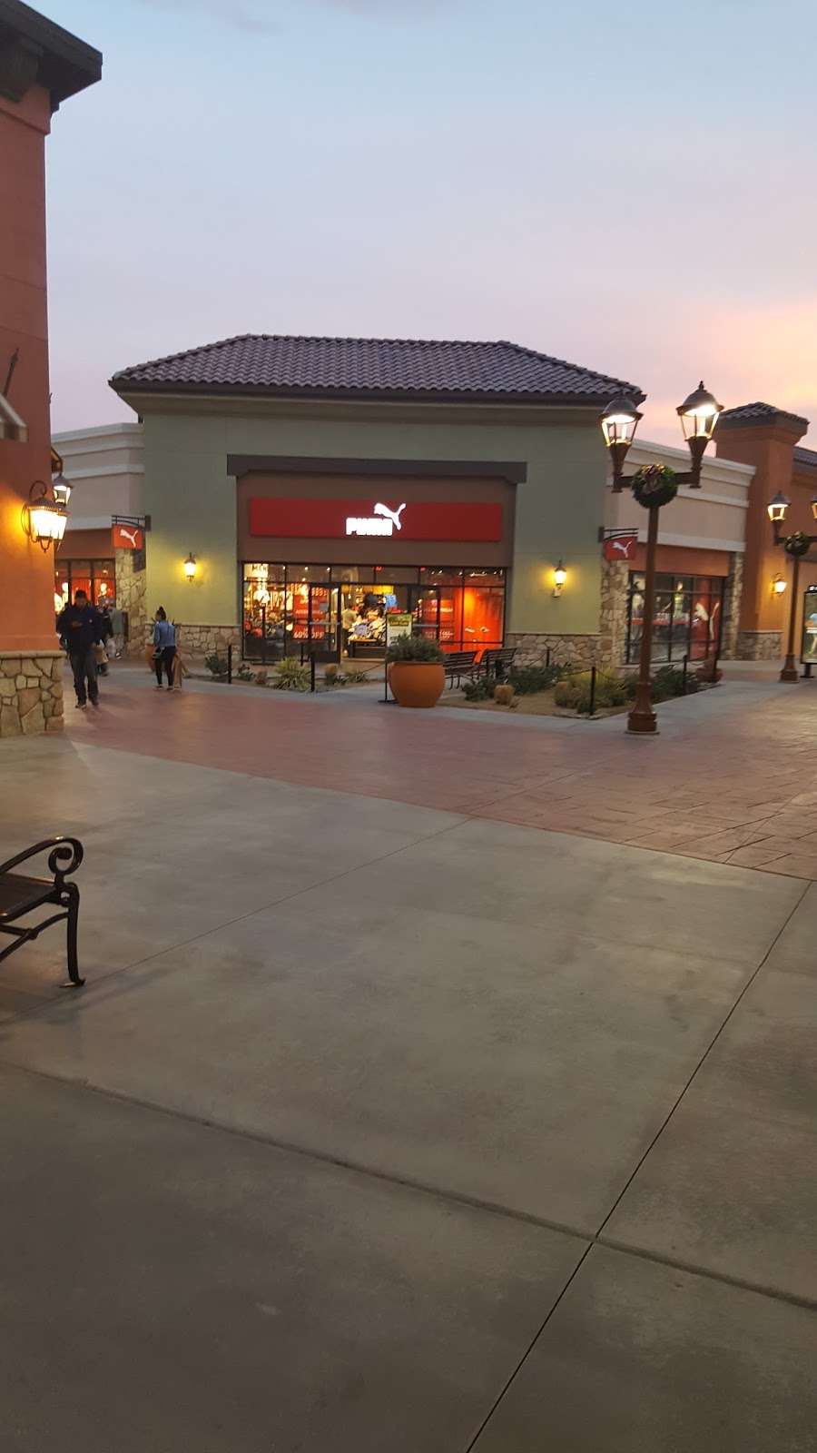 puma tejon outlets