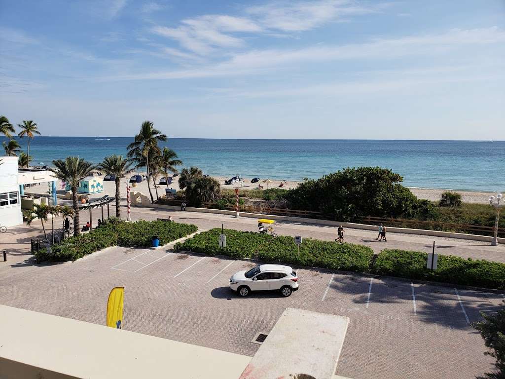 Hollywood Beach Resort | 101 N Ocean Dr, Hollywood, FL 33019, USA | Phone: (954) 272-2095