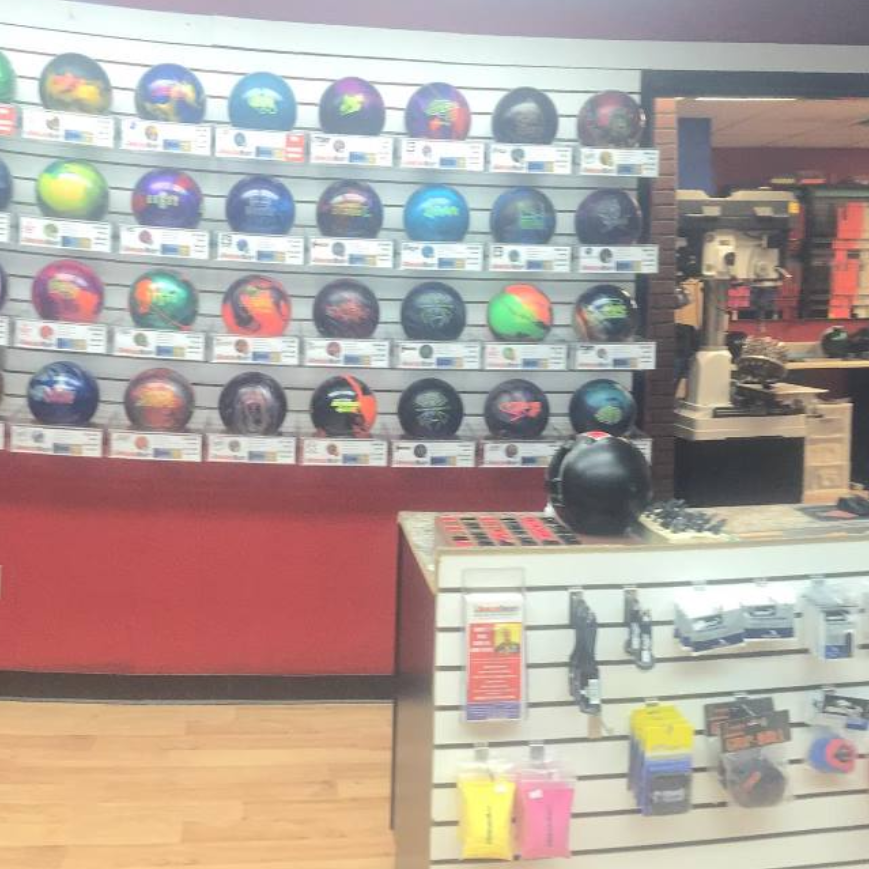 BowlersMart Apopka Pro Shop at Brunswick Wekiva Lanes | 2160 E Semoran Blvd, Apopka, FL 32703 | Phone: (407) 814-0757