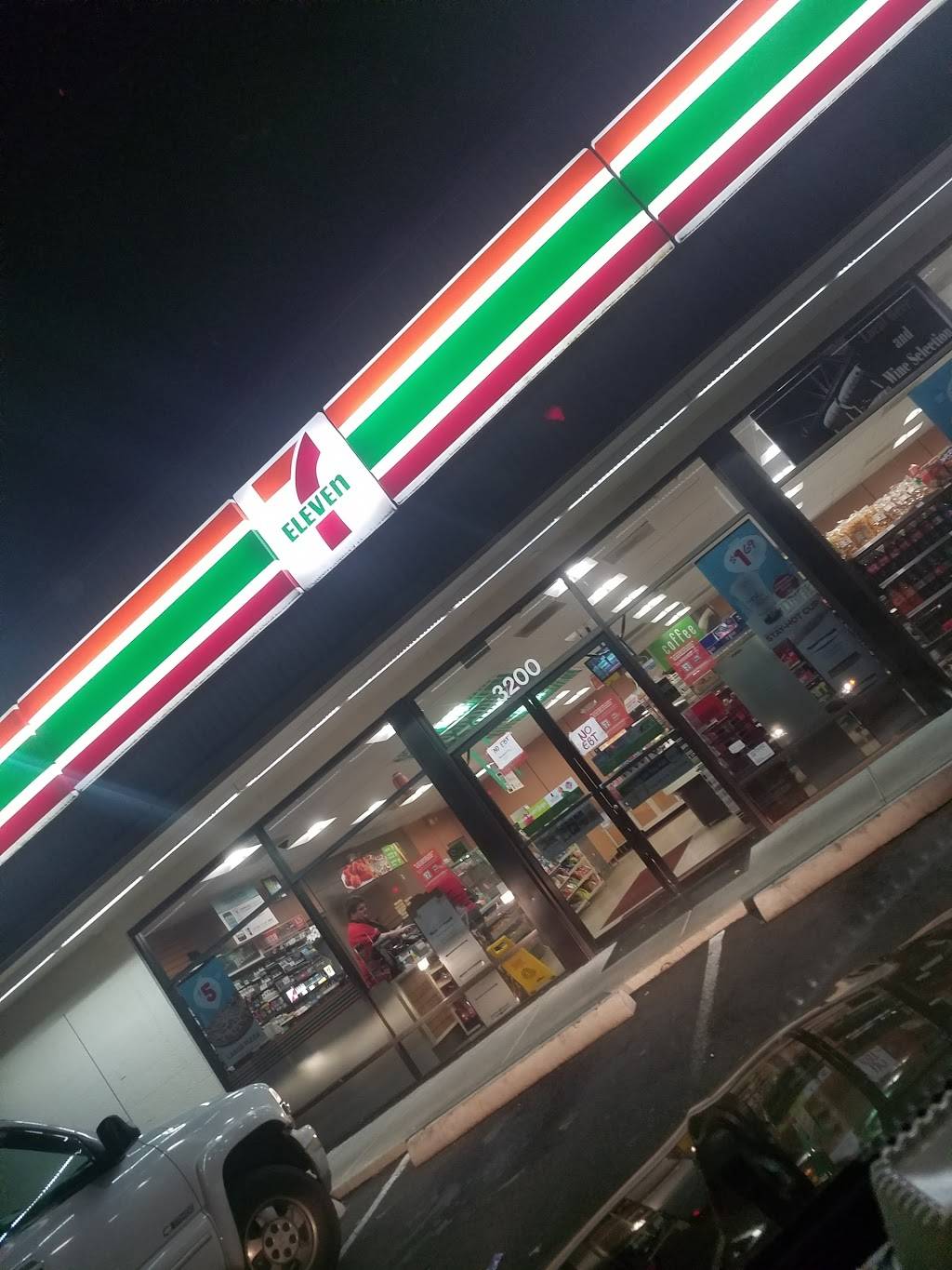 7-Eleven | 3200 E 4th Plain Blvd, Vancouver, WA 98661, USA | Phone: (360) 694-9012