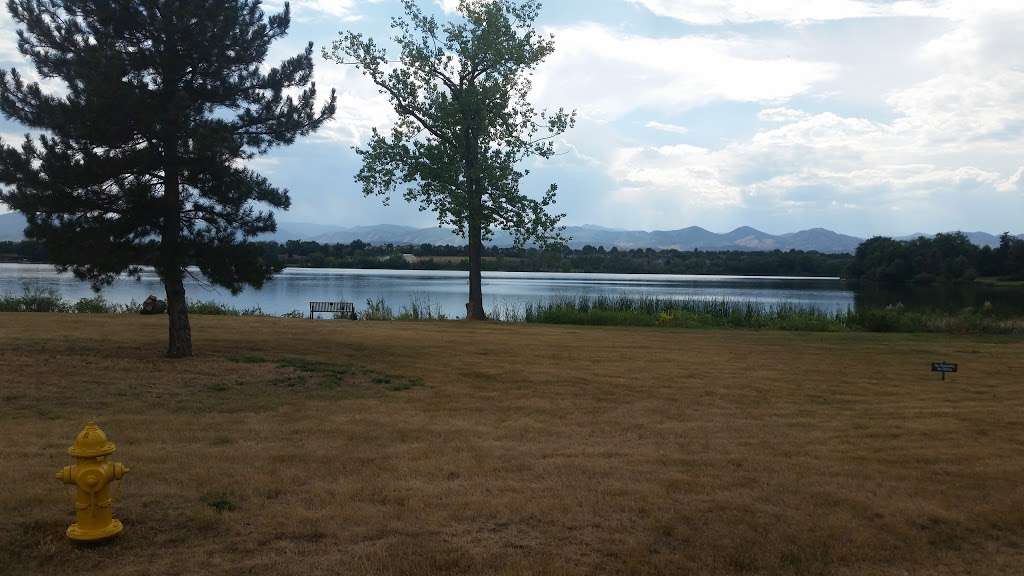 Bowles Lake | Lakeshore Dr, Littleton, CO 80123