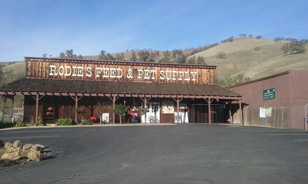 Rodies Feed & Pet Supply | 8863 Marsh Creek Rd, Clayton, CA 94517 | Phone: (925) 672-4600