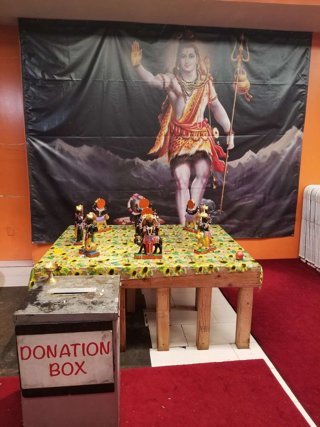 Hanuman Temple | 256-11 Hillside Avenue, Glen Oaks, NY 11004, USA