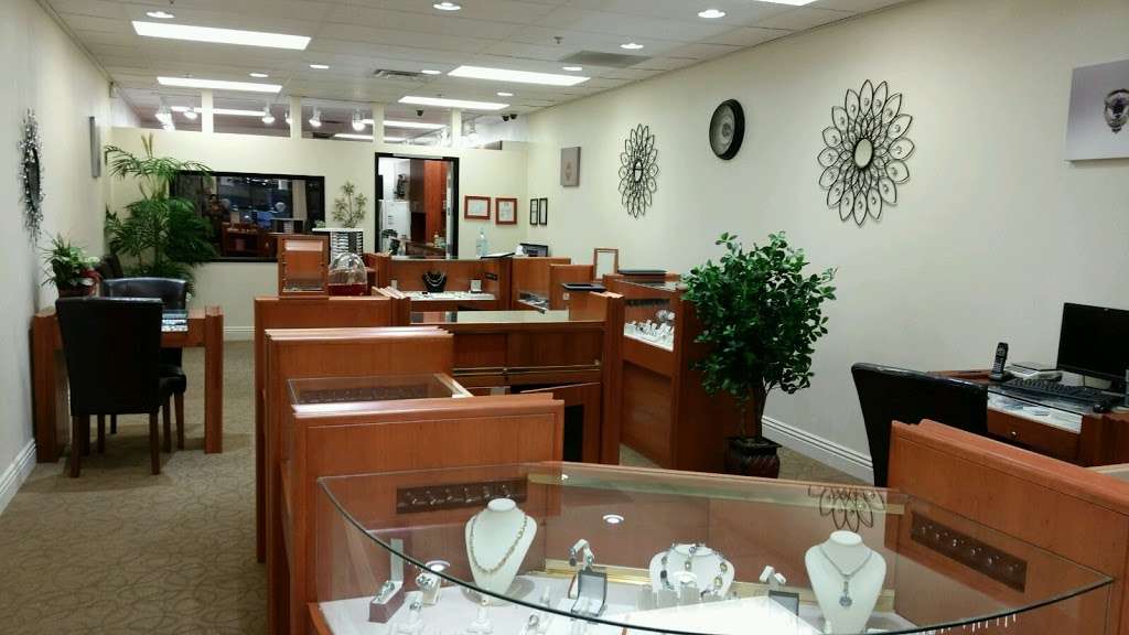 Jewelry Salon | 3330 S Hualapai Way #110, Las Vegas, NV 89117, USA | Phone: (702) 431-5200