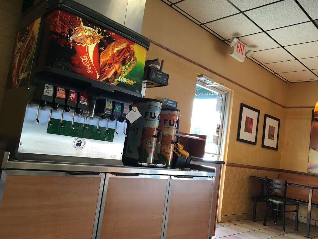 Subway | 195 US-27, South Bay, FL 33493, USA | Phone: (561) 996-4588