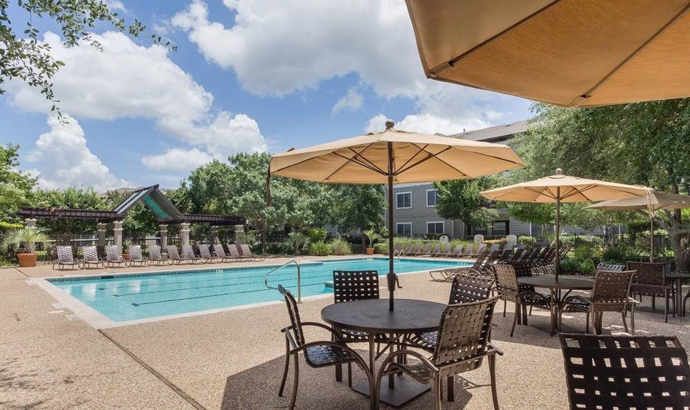 Highlands Hill Country | 3014 W William Cannon Dr, Austin, TX 78745, USA | Phone: (512) 899-0101