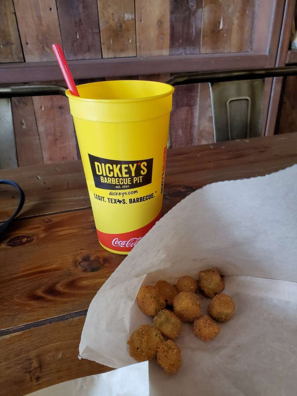 Dickeys Barbecue Pit | 2955 Traverse Trail, The Villages, FL 32163, USA | Phone: (352) 633-3552