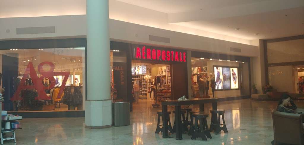 Aéropostale | 1306 Baybrook Mall, Friendswood, TX 77546, USA | Phone: (281) 280-8100