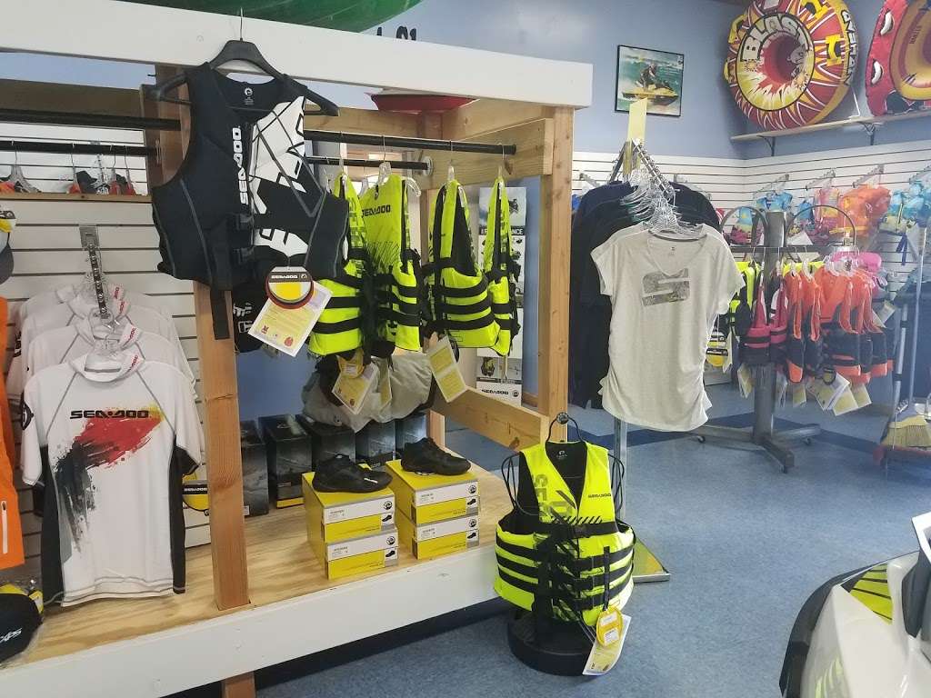 Lakeview Marina Inc. | 20901 Hague Rd, Noblesville, IN 46062, USA | Phone: (317) 773-6885
