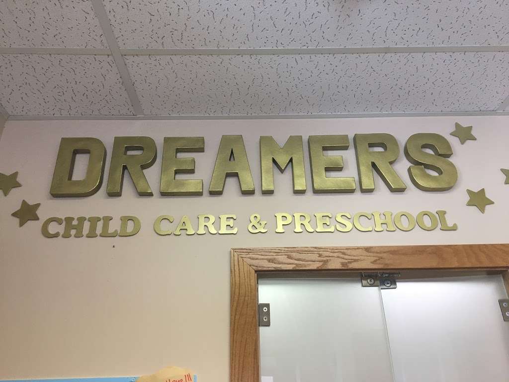 Dreamers Child Care and Preschool | 2682 Golf Rd, Glenview, IL 60025, USA | Phone: (224) 616-3333