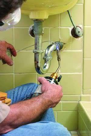 Rooter Tech Plumbing Services | 9942 Woodedge Dr, Houston, TX 77070 | Phone: (713) 532-9199