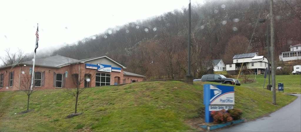 United States Postal Service | 417 N Washington St, Berkeley Springs, WV 25411, USA | Phone: (800) 275-8777