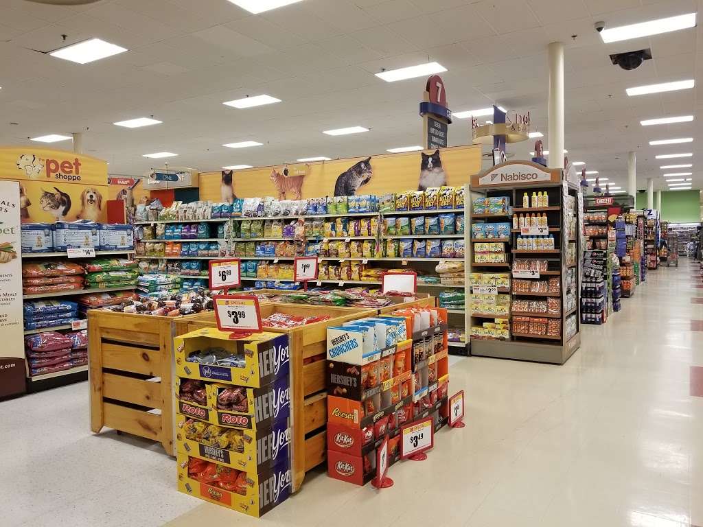 Weis Markets | 1400 Stony Battery Rd, Lancaster, PA 17601, USA | Phone: (717) 285-7720