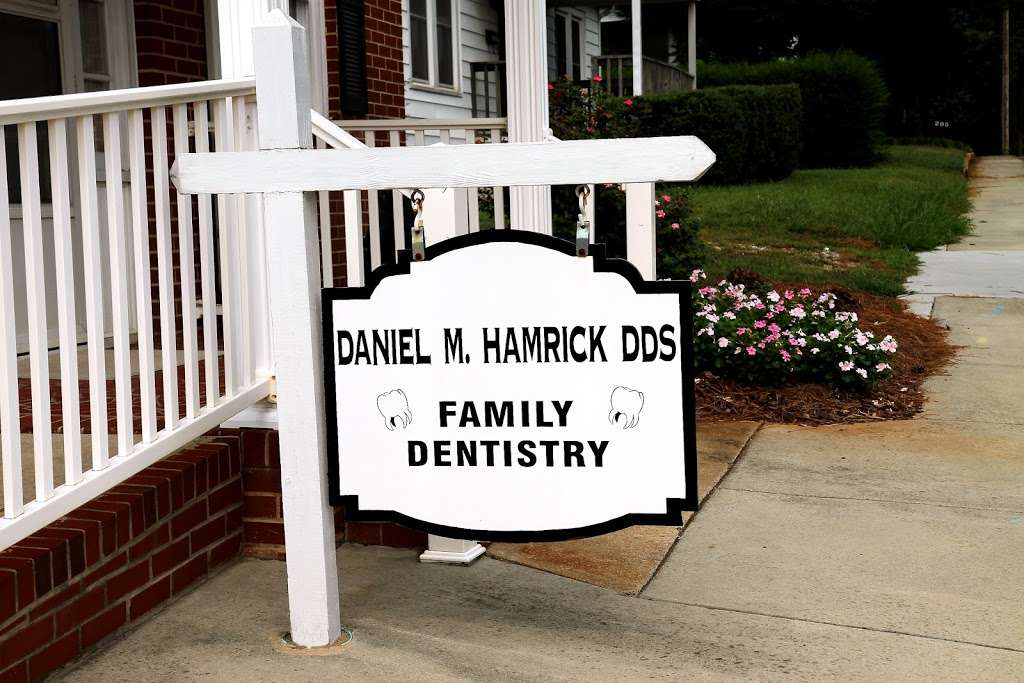 Daniel M Hamrick DDS | 201 Patterson St, China Grove, NC 28023, USA | Phone: (704) 857-7497