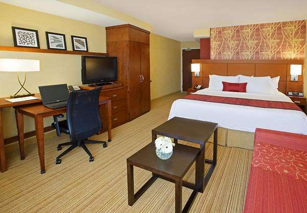 Courtyard by Marriott Lafayette | 150 Fairington Ave, Lafayette, IN 47905, USA | Phone: (765) 449-4800