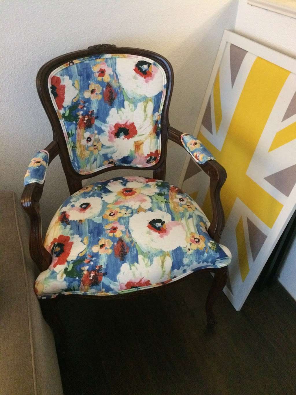 Denver Chair Lady | 8087 Lafayette St, Denver, CO 80229, USA | Phone: (720) 880-8278