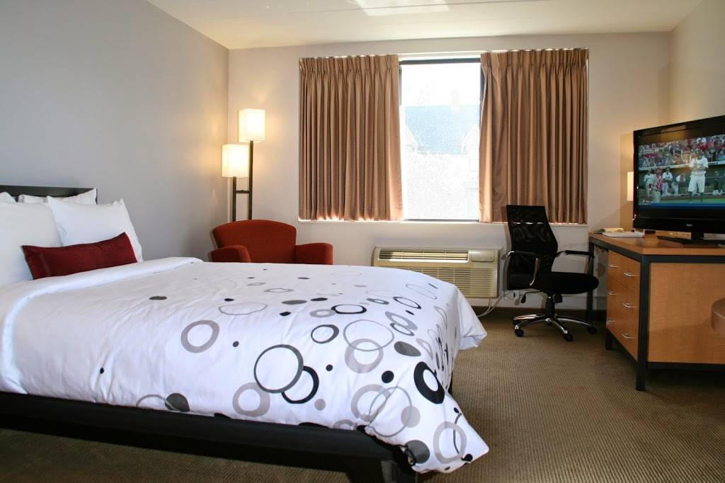 University Inn | 925 SE 4th St, Minneapolis, MN 55414, USA | Phone: (612) 746-1300