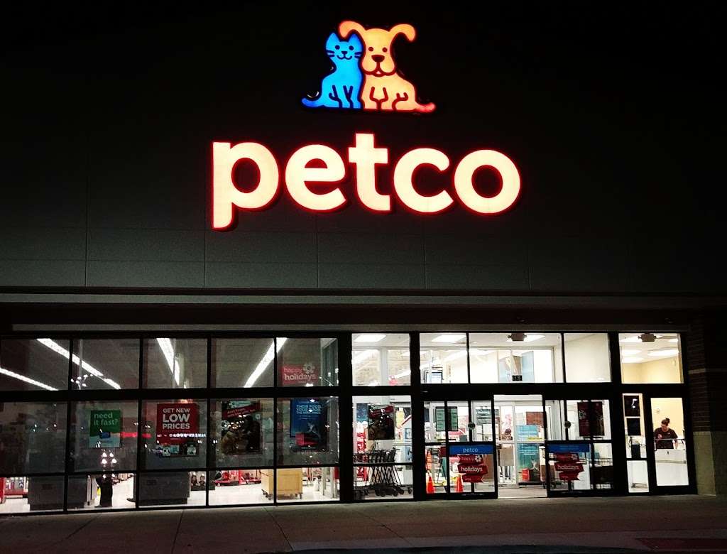 Petco | 364 S Randall Rd, South Elgin, IL 60177, USA | Phone: (847) 717-0201