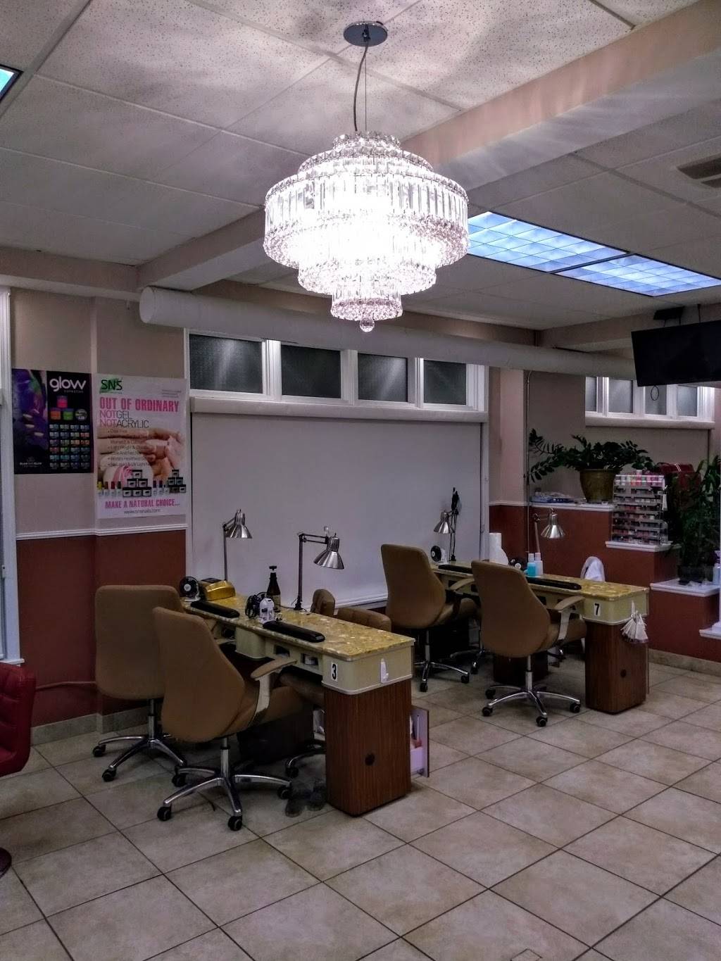 TA Nails & Spa | 2679 E Main St, Bexley, OH 43209, USA | Phone: (614) 237-4468