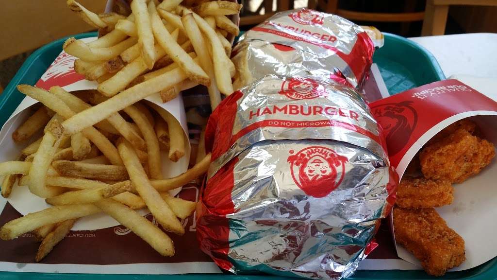 Wendys | 14303 Bear Valley Rd, Victorville, CA 92392, USA | Phone: (760) 956-7973