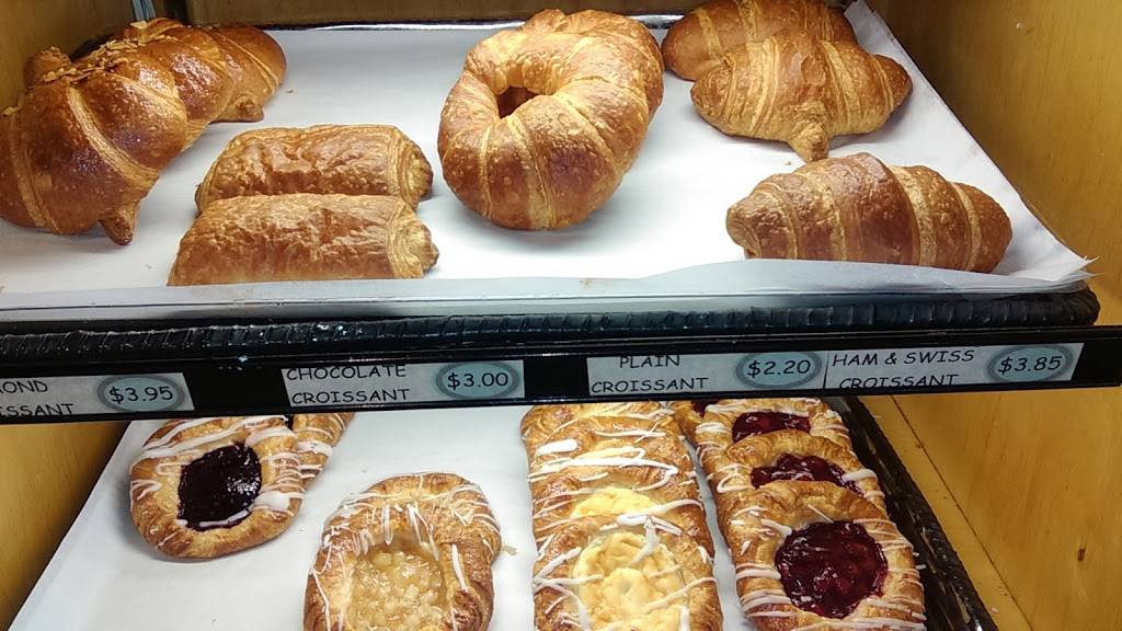 LAroma Bakery & Deli | 9900 Old Seward Hwy #2, Anchorage, AK 99515, USA | Phone: (907) 336-5704