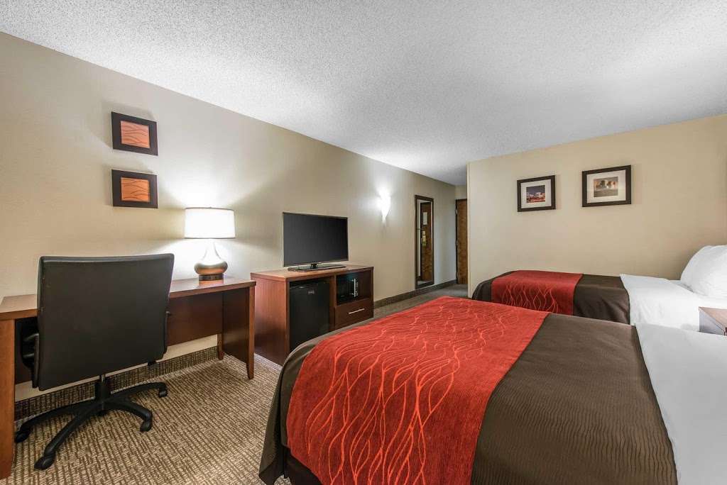 Comfort Inn & Suites Stapleton | 4685 Quebec St, Denver, CO 80216, USA | Phone: (303) 388-8100