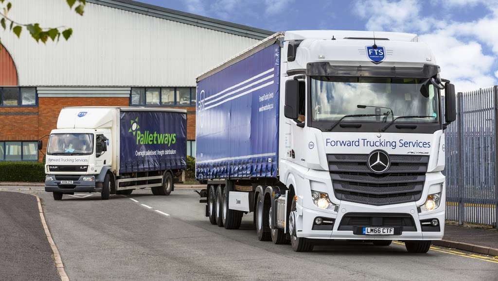 Forward Trucking Services Ltd | 6 Old Parkbury Ln, Colney Street, St Albans AL2 2DL, UK | Phone: 01727 738740