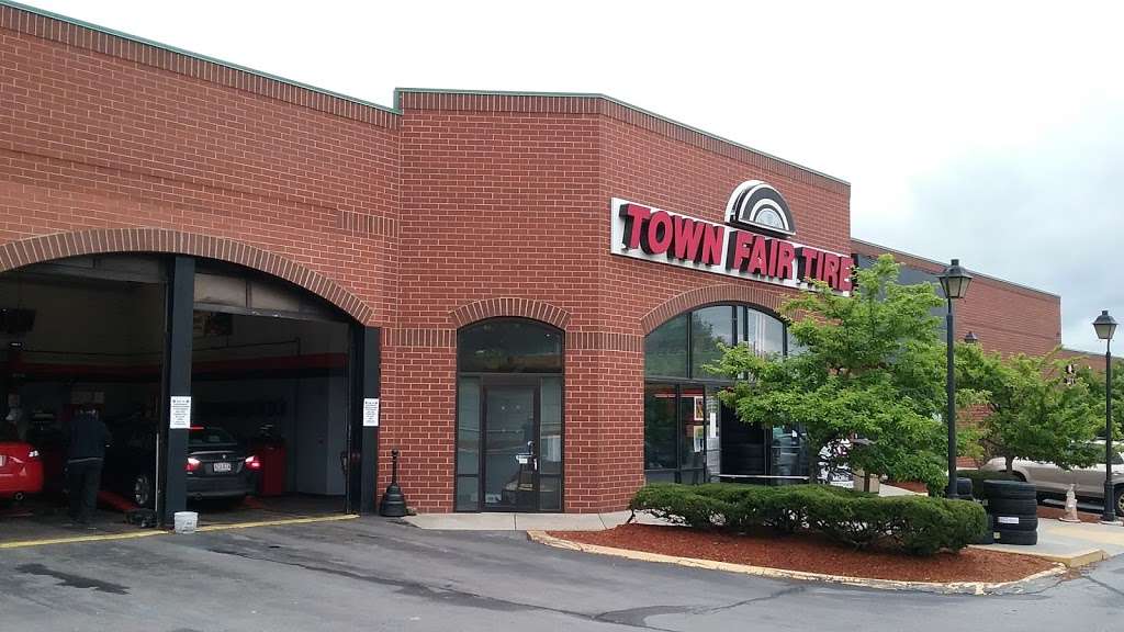 Town Fair Tire | 166 Daniel Webster Hwy, Nashua, NH 03060, USA | Phone: (603) 891-4035