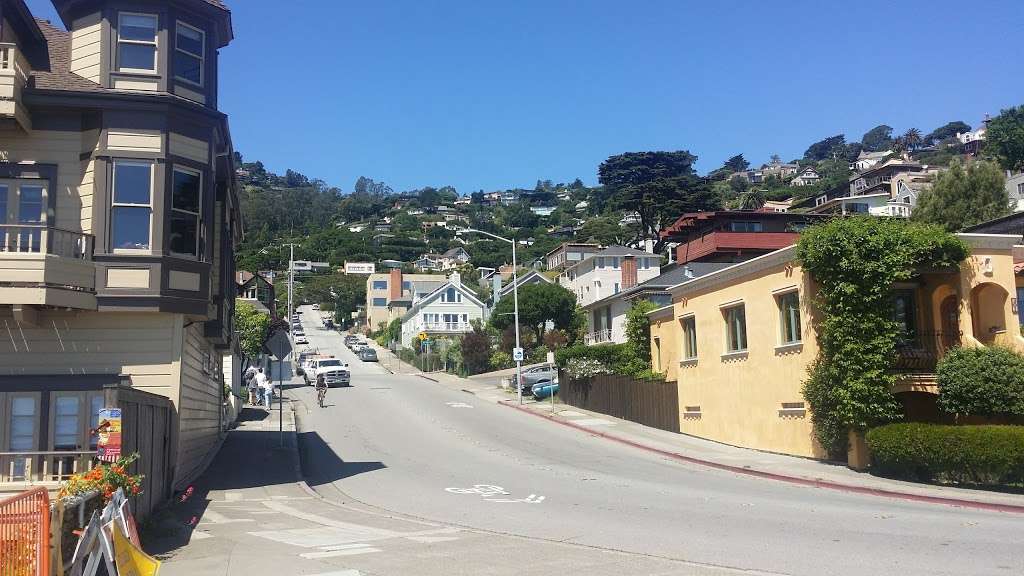 Second St & Main St | Sausalito, CA 94965, USA