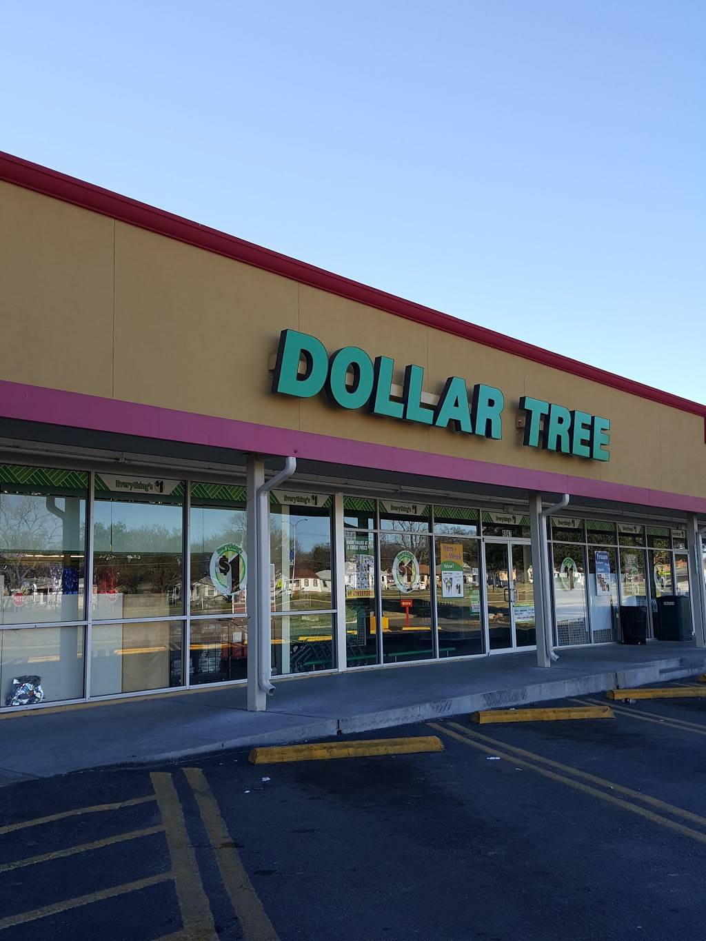 Dollar Tree | 4847 River Oaks Blvd, River Oaks, TX 76114, USA | Phone: (817) 806-0296