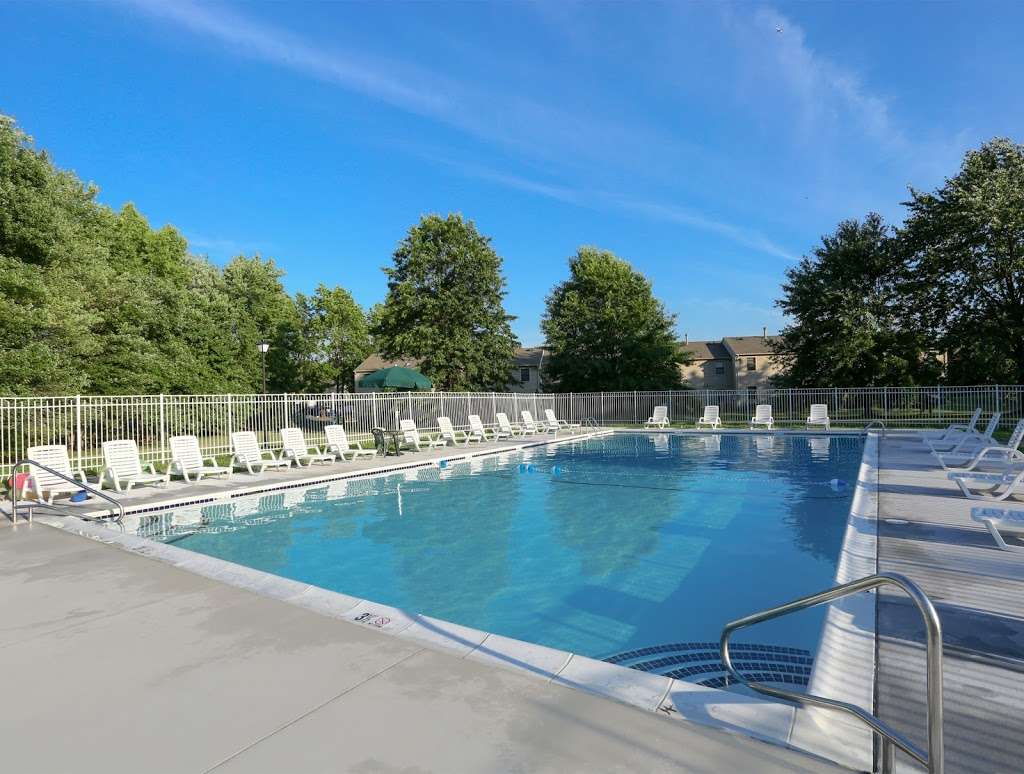 Willow Ridge Village Apartments | 1 Meridian Ct, Marlton, NJ 08053, USA | Phone: (856) 983-2792