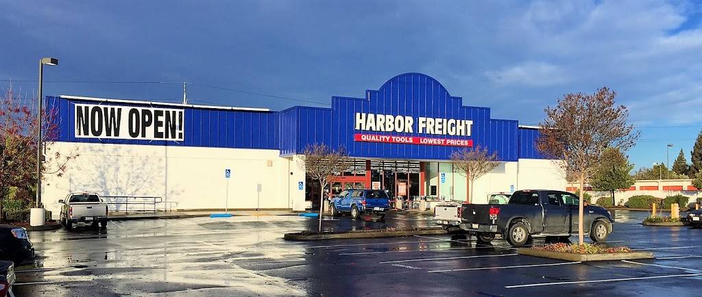 Harbor Freight Tools | 1900 Howe Ave, Sacramento, CA 95825, USA | Phone: (916) 643-9640