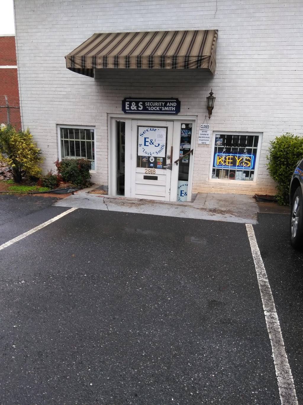 E&S Security and Locksmith #1 | 2918 Crosby Rd, Charlotte, NC 28211, USA | Phone: (704) 365-1649