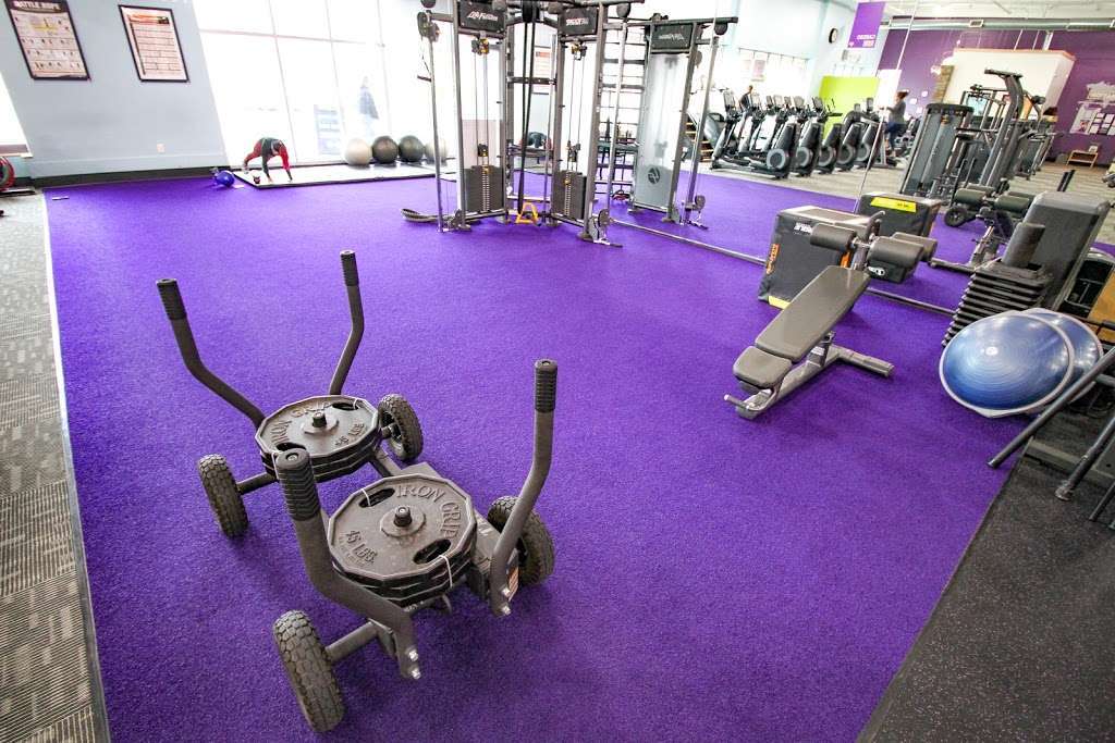 Anytime Fitness | 1100 W Wyomissing Blvd, West Lawn, PA 19609, USA | Phone: (484) 987-2624