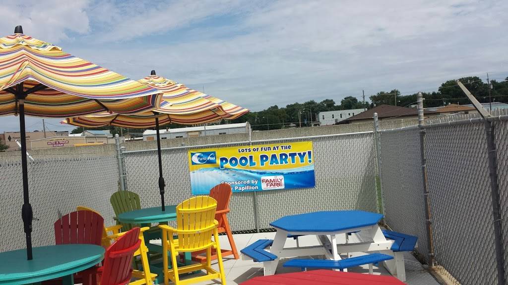 Papio Pool | 202 E Lincoln St, Papillion, NE 68046, USA | Phone: (402) 339-0077