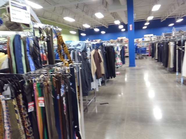 Goodwill Store | 6775 S Emerson Ave, Indianapolis, IN 46237, USA | Phone: (317) 783-2942