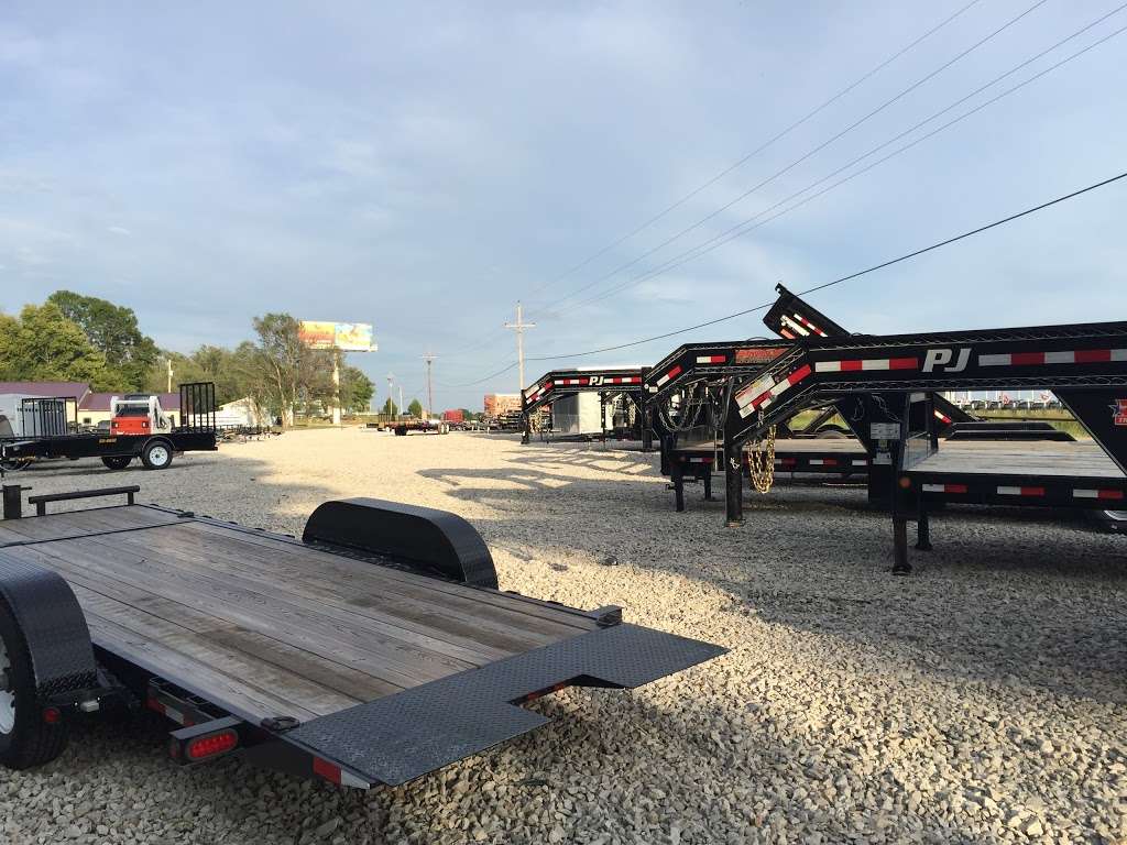 Barnyard Trailers | 155 NW US 50 Hwy, Warrensburg, MO 64093, USA | Phone: (660) 747-5661