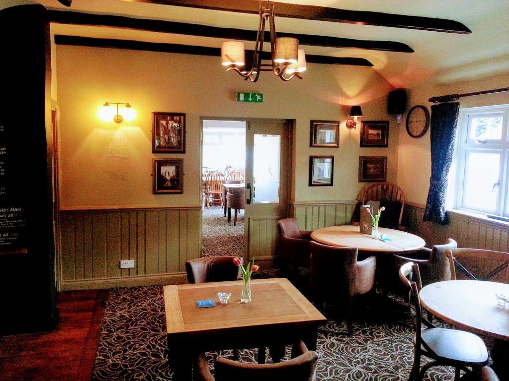 White Hart Inn Margaretting | Swan Ln, Margaretting Tye, Ingatestone CM4 9JX, UK | Phone: 01277 840478