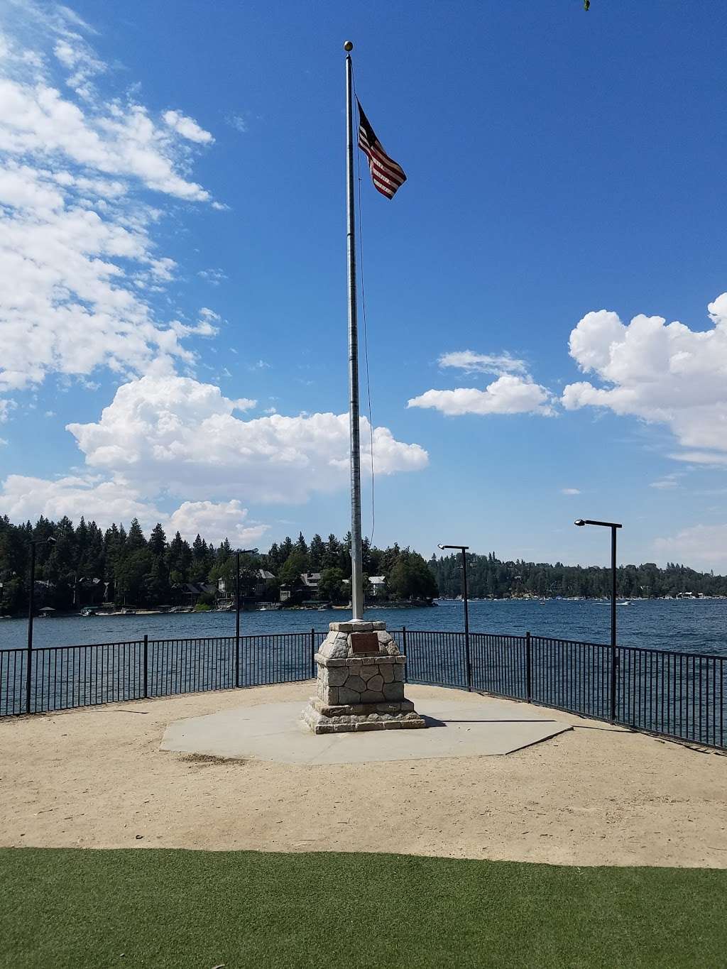 Lollipop Park | 28200 CA-189 A-100, Lake Arrowhead, CA 92352, USA | Phone: (909) 337-2999