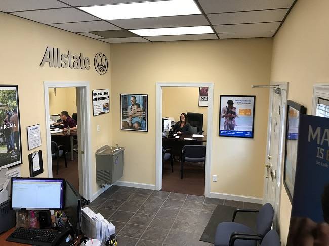 Stacey Deese: Allstate Insurance | 2200 Silas Creek Pkwy Ste 6a, Winston-Salem, NC 27103, USA | Phone: (336) 773-1801