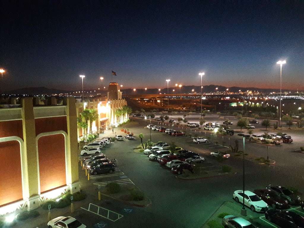 Fiesta Henderson @ Lake Mead (S) | Henderson, NV 89014, USA