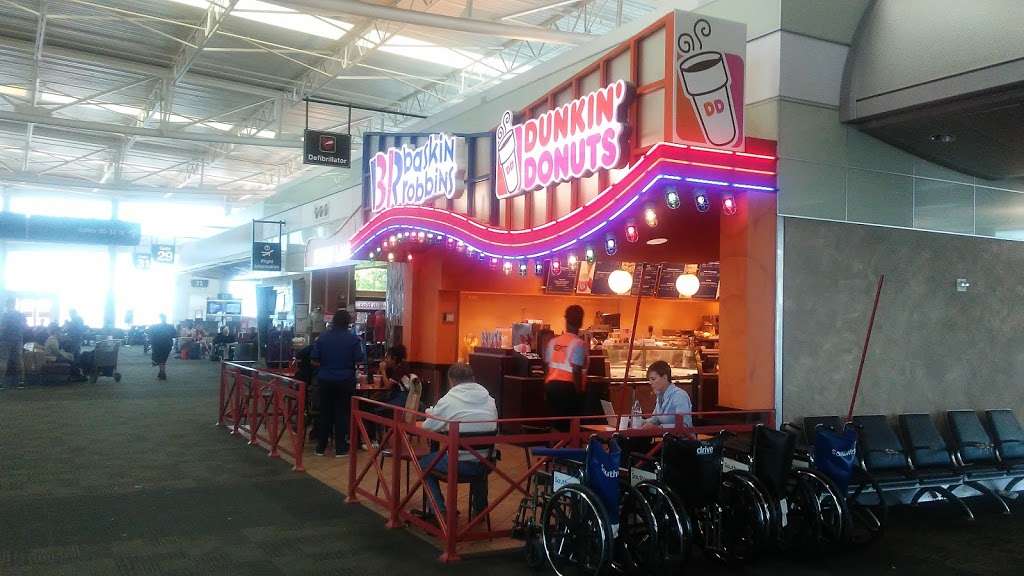 Dunkin Donuts | 7800 Airport Blvd, Houston, TX 77061, USA | Phone: (713) 640-8601