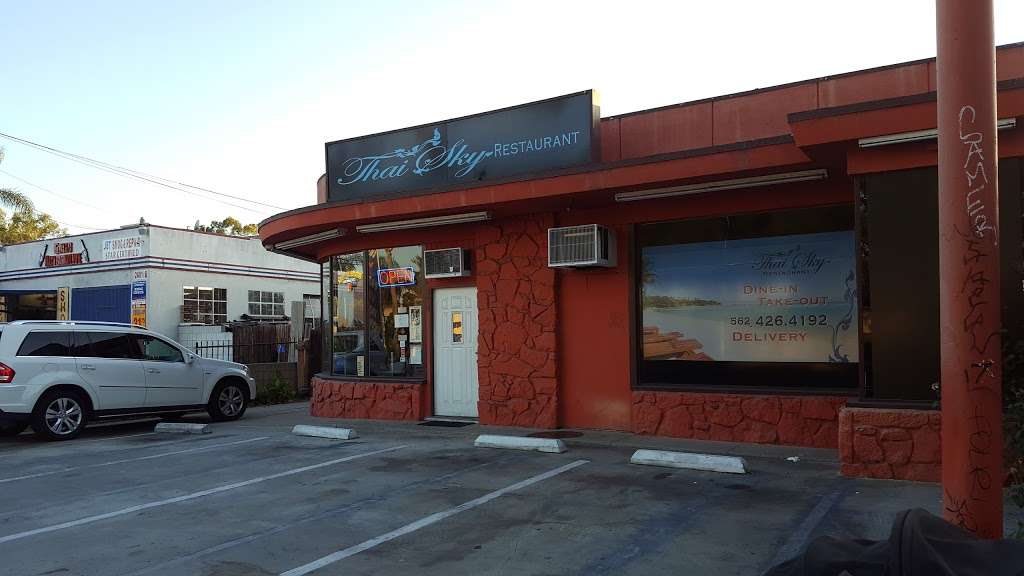 Thai Sky Restaurant | 2415 Pacific Ave, Long Beach, CA 90806, USA | Phone: (562) 426-4192