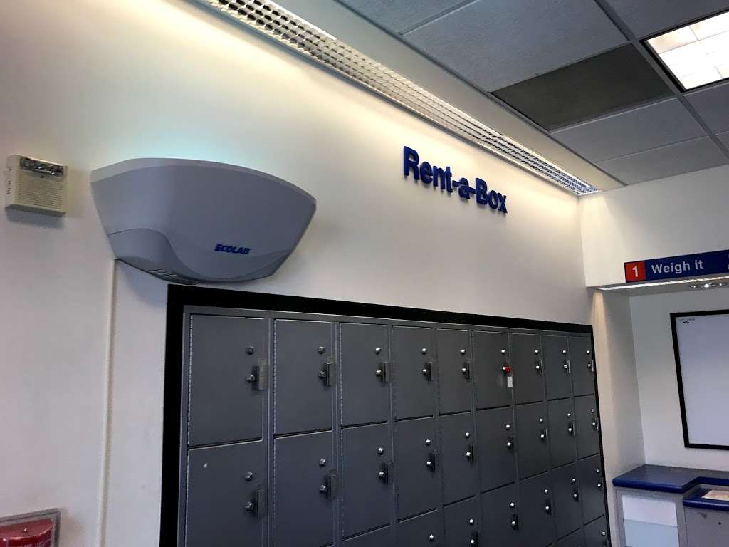 United States Postal Service | 16731 Santa Ana Ave, Fontana, CA 92337, USA | Phone: (800) 275-8777