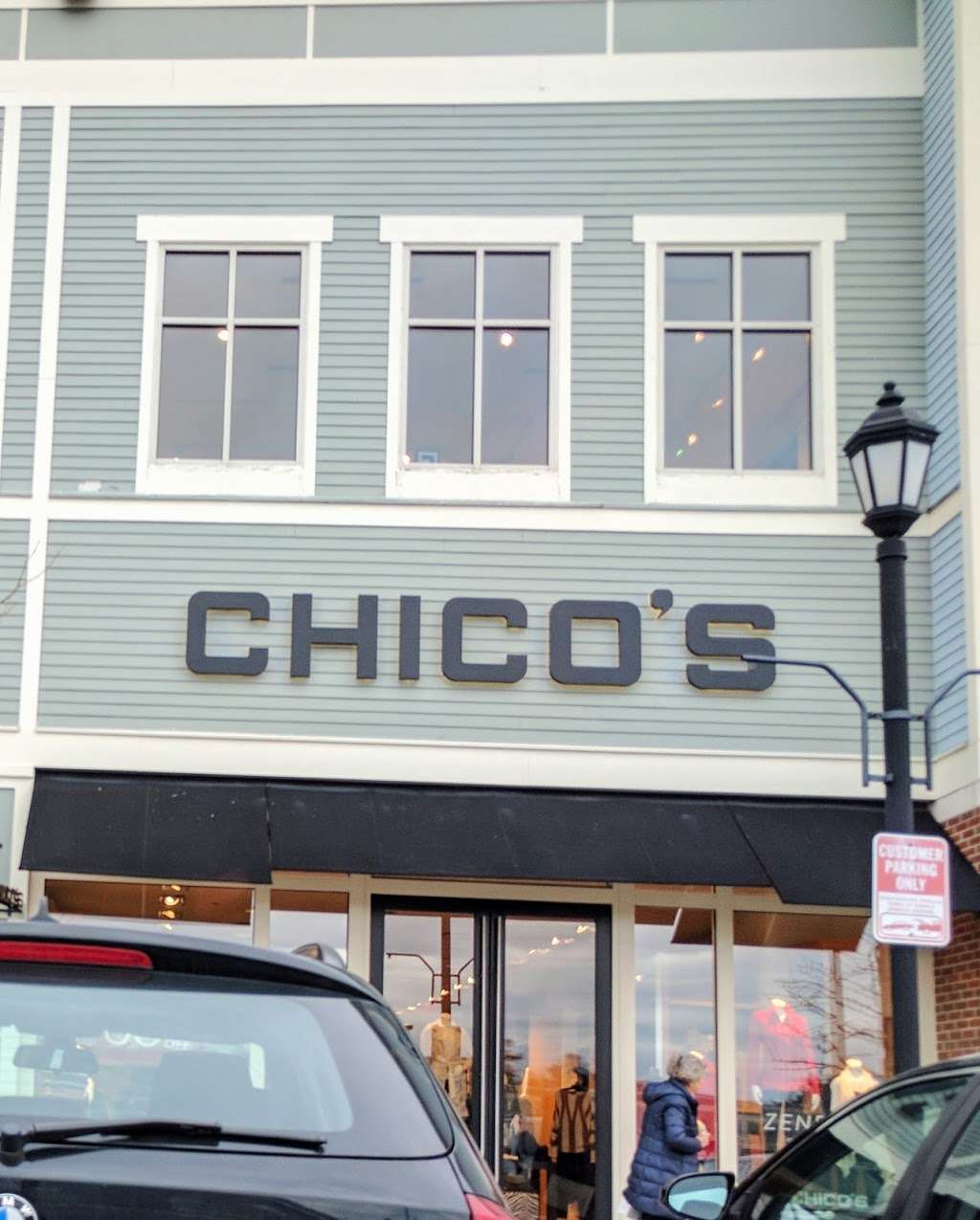 Chicos | 98 Derby St Suite 409, Hingham, MA 02043, USA | Phone: (781) 740-0248