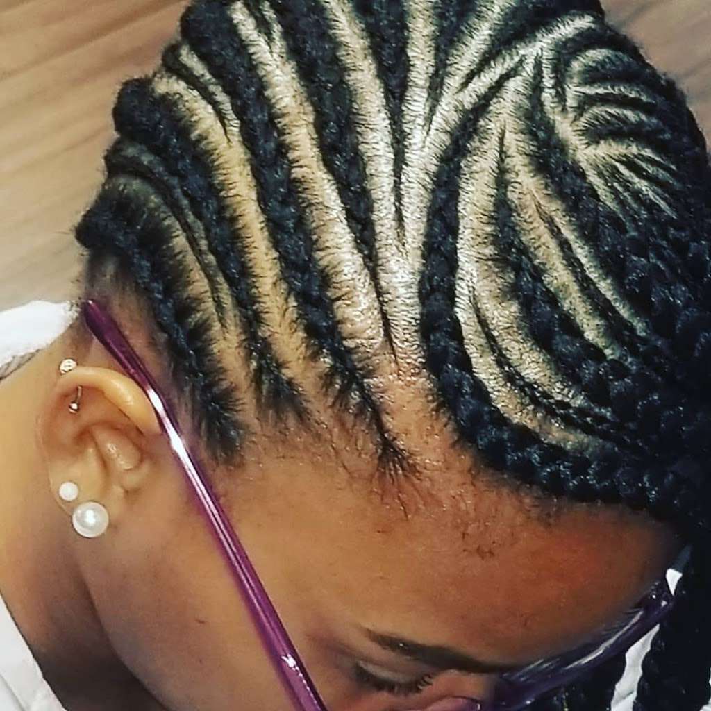 Saloum Hair Braiding | 5018 Antoine Dr, Houston, TX 77092, USA | Phone: (713) 894-3393